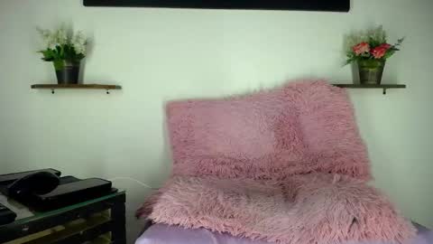 Snapshot of tatoo_noah chatting on February 8, 7:50 pm Noah online show from February 8, 7:50 pm