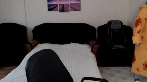 Tattease online show from April 8, 3:50 am