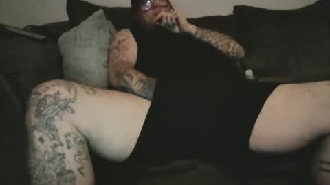 Snapshot of tattedbiker69 chatting on January 12, 4:29 am tattedbiker69 online show from January 12, 4:29 am