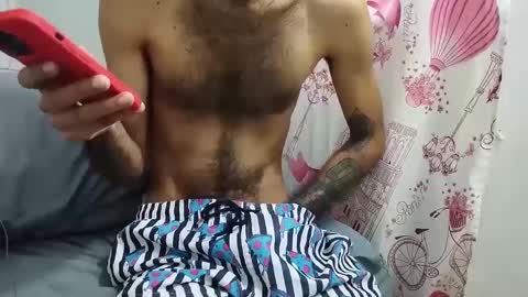 Snapshot of tatto_destroyer chatting on December 7, 3:30 pm Fernando online show from December 7, 3:30 pm