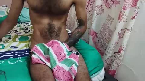 Snapshot of tatto_destroyer chatting on February 19, 7:05 pm Fernando online show from February 19, 7:05 pm