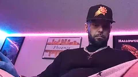 inky online show from February 4, 9:04 am