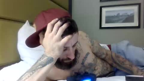 Snapshot of tattoo3333 chatting on September 10, 8:47 am tattoo3333 online show from September 10, 8:47 am