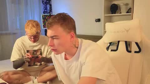 Alex but u can call me Theo online show from January 15, 12:32 pm