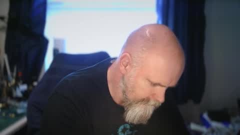 Tattooeddilf 01 online show from October 4, 4:38 pm