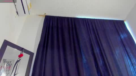 Tatoo foxx online show from April 4, 1:52 pm