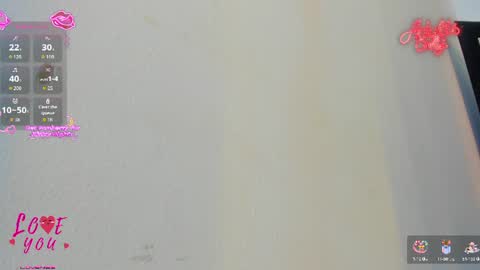 Snapshot of tattoofox_ chatting on June 29, 8:31 pm Tatoo foxx online show from June 29, 8:31 pm