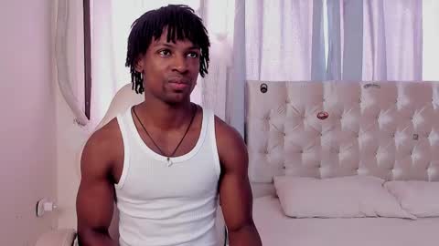 tau_montes online show from October 20, 1:22 pm