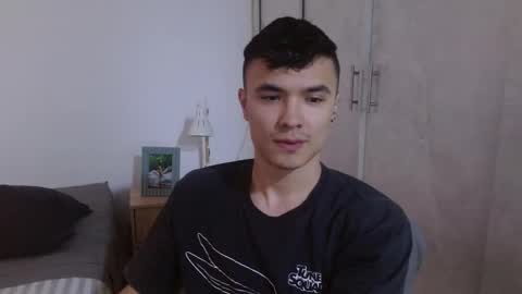 Snapshot of taurus4k chatting on December 8, 4:50 pm taurus4k online show from December 8, 4:50 pm