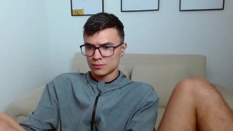 Snapshot of taurus4k chatting on January 8, 1:32 am taurus4k online show from January 8, 1:32 am