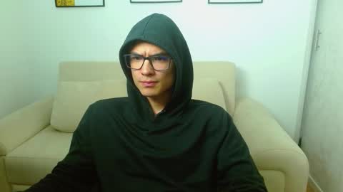 Snapshot of taurus4k chatting on January 26, 10:57 pm taurus4k online show from January 26, 10:57 pm