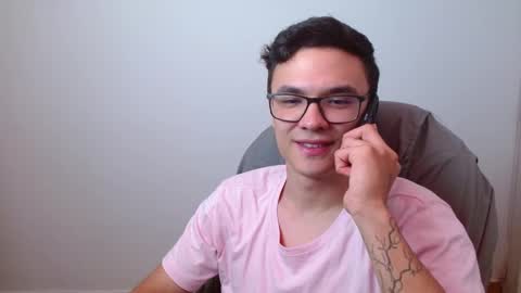 Snapshot of taurus4k chatting on March 10, 3:45 am taurus4k online show from March 10, 3:45 am