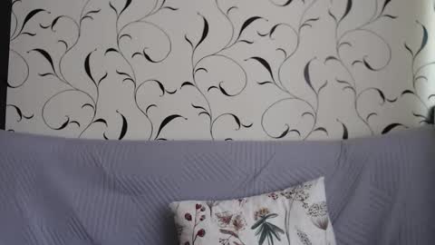 Snapshot of taxxxu chatting on January 10, 11:23 am Diana online show from January 10, 11:23 am