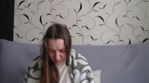 Snapshot of taxxxu chatting on February 6, 8:18 am Diana online show from February 6, 8:18 am