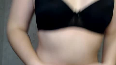 Taya online show from December 3, 11:14 pm