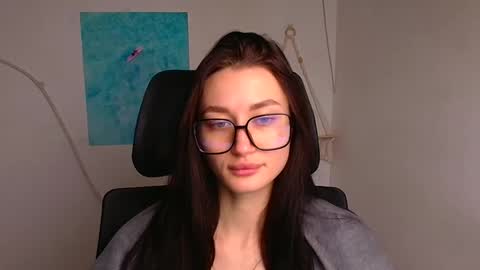 Snapshot of tayavibe chatting on January 6, 6:28 am Taya online show from January 6, 6:28 am