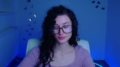 Snapshot of tayavibe chatting on January 12, 6:29 am Taya online show from January 12, 6:29 am