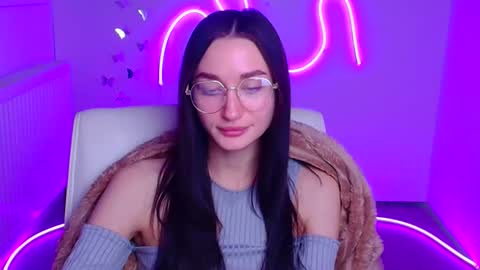 Snapshot of tayavibe chatting on February 21, 7:31 am Taya online show from February 21, 7:31 am