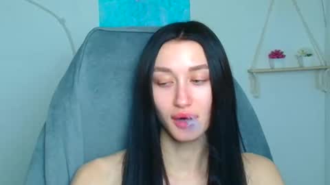 Taya online show from March 4, 6:30 am