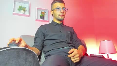 tayer_bennet online show from September 20, 3:40 am