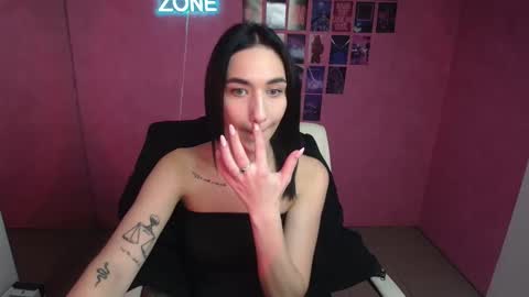 Tayla online show from October 24, 5:59 am