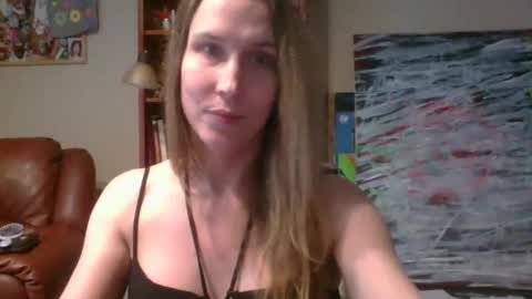 Snapshot of taylafox chatting on December 27, 7:57 pm taylafox online show from December 27, 7:57 pm