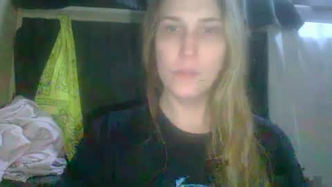 Snapshot of taylafox chatting on February 11, 1:41 am taylafox online show from February 11, 1:41 am