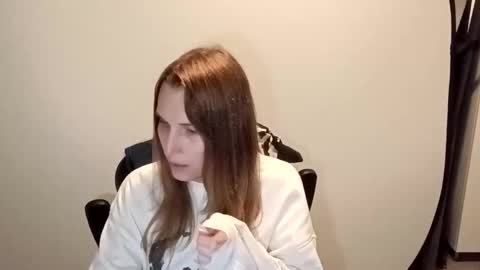 Snapshot of taylafox chatting on November 2, 1:19 am taylafox online show from November 2, 1:19 am