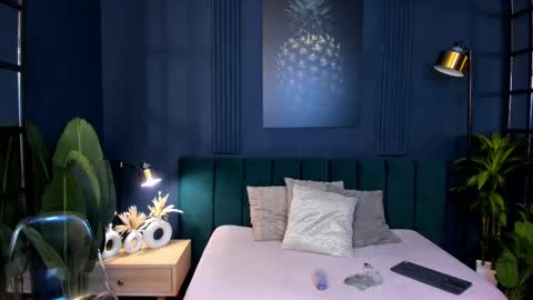 Snapshot of taylor_bennet chatting on February 11, 6:11 pm Taylor Bennet online show from February 11, 6:11 pm