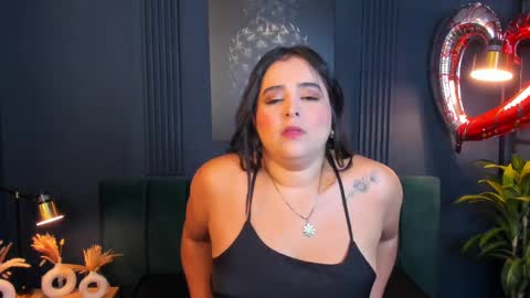 Snapshot of taylor_bennet chatting on March 6, 12:09 pm Taylor Bennet online show from March 6, 12:09 pm