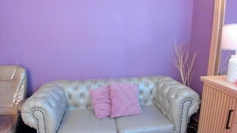 Snapshot of taylor_bennet chatting on September 10, 12:05 pm Taylor Bennet online show from September 10, 12:05 pm