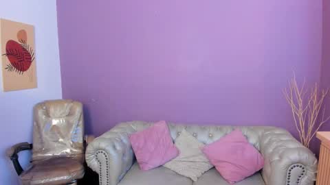 Snapshot of taylor_bennet chatting on October 17, 12:08 pm Taylor Bennet online show from October 17, 12:08 pm