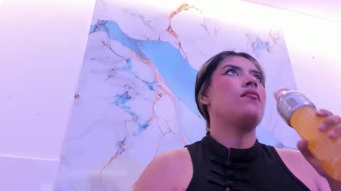 taylor_cupper_ online show from October 22, 4:02 am