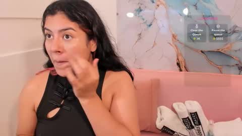 taylor_cupper_ online show from February 18, 11:11 pm