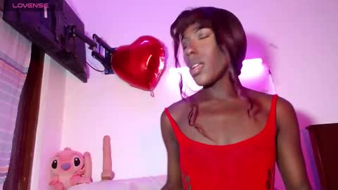 taylor hot online show from October 11, 2:44 am