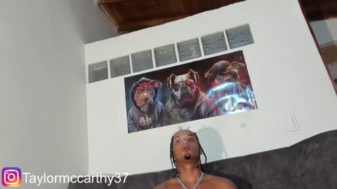 Snapshot of taylor_mccarthy_1 chatting on February 14, 4:15 am Taylor Mccarthy online show from February 14, 4:15 am