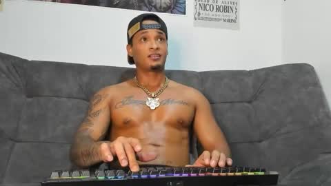 Snapshot of taylor_mccarthy_1 chatting on October 10, 3:16 am Taylor Mccarthy online show from October 10, 3:16 am