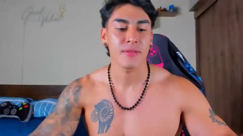 taylor_mclane1 online show from December 5, 4:58 pm