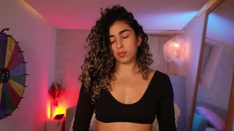 taylormichell online show from February 22, 8:40 pm