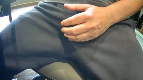 taylorsguy online show from April 8, 4:29 pm