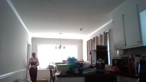 taylorslay online show from December 15, 5:28 pm