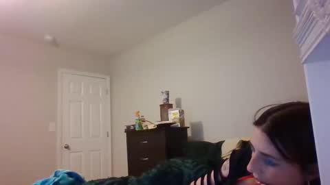 taylorslay online show from January 12, 3:23 am