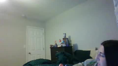 taylorslay online show from March 2, 7:15 am