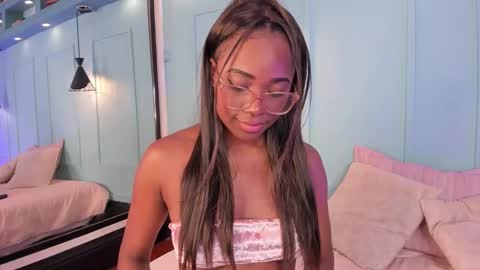 taylor online show from March 5, 12:45 pm