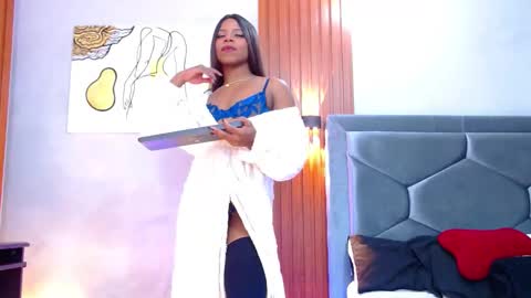 Tayra...  online show from February 25, 4:22 am