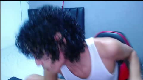 Snapshot of tayronx33 chatting on October 16, 3:35 pm Tayron online show from October 16, 3:35 pm