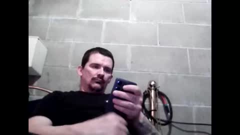 tbaxter95187 online show from February 11, 2:55 pm