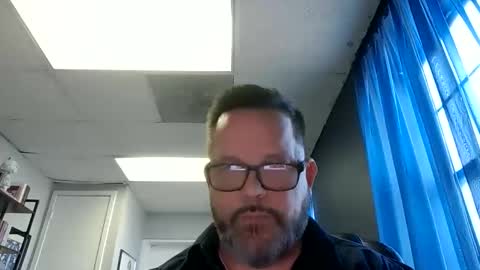 tdhawk87 online show from February 5, 10:36 pm