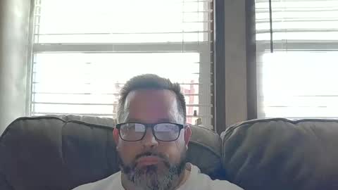 tdhawk87 online show from February 13, 8:49 pm