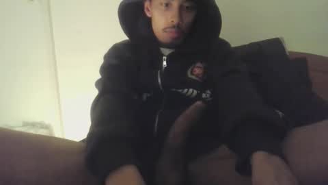 Snapshot of tdr1998 chatting on February 7, 11:47 am tdr1998 online show from February 7, 11:47 am